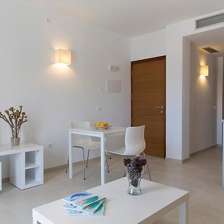 Apartamentos Proa - Emar Hotels Only Adults إس بويولس المظهر الخارجي الصورة