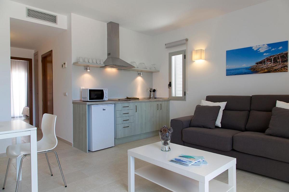 Apartamentos Proa - Emar Hotels Only Adults إس بويولس المظهر الخارجي الصورة