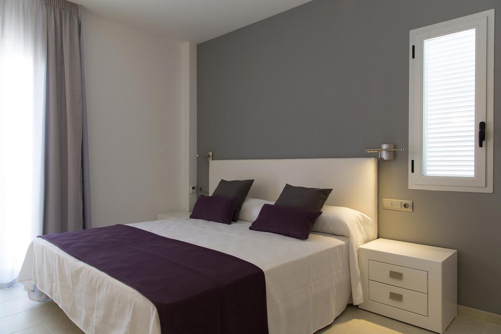 Apartamentos Proa - Emar Hotels Only Adults إس بويولس المظهر الخارجي الصورة