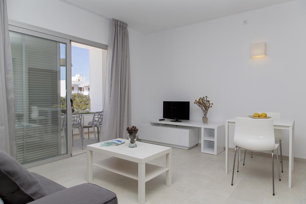Apartamentos Proa - Emar Hotels Only Adults إس بويولس المظهر الخارجي الصورة