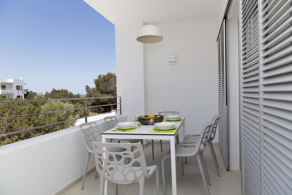 Apartamentos Proa - Emar Hotels Only Adults إس بويولس الغرفة الصورة
